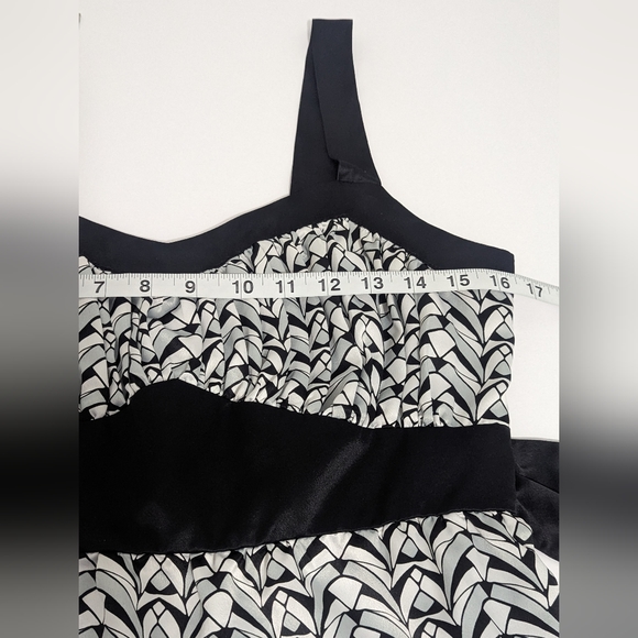 Mix It Sleeveless Tank Top Side Zip Blouse Women's Size Small - Picture 4 of 7